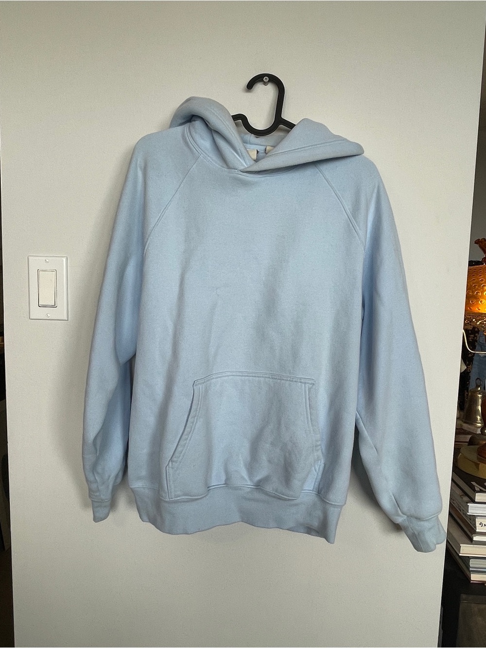 Aritzia Mega Sweatfleece Sweatshirt in Light Blue Size XS